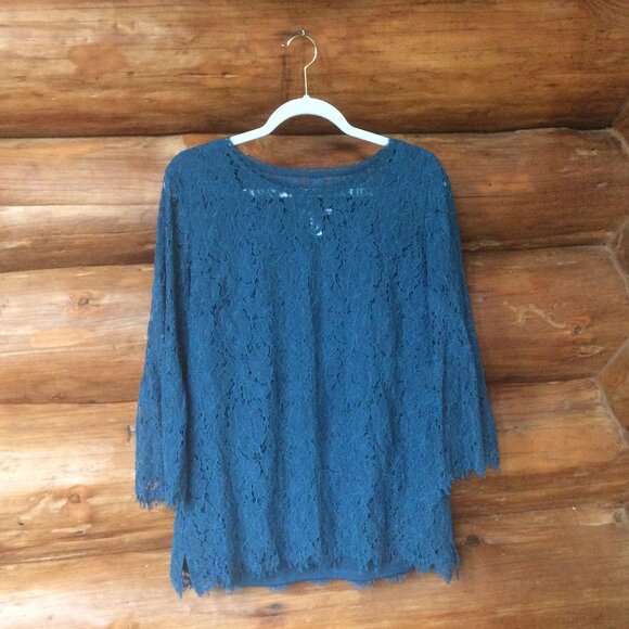 Isaac Mizrahi Live Teal Floral Lace Bell 3/4 Sleeve Pullover Blouse Size Large - Picture 1 of 5